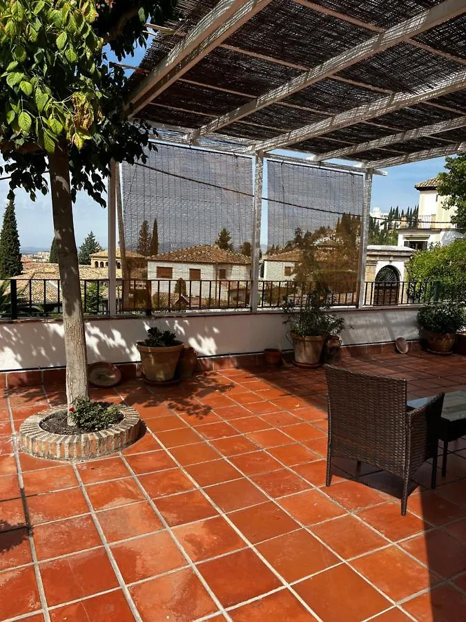 Villa Mercedes Granada 0*,