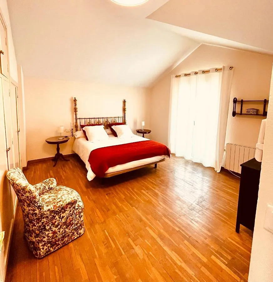 Villa Mercedes Granada 0*,